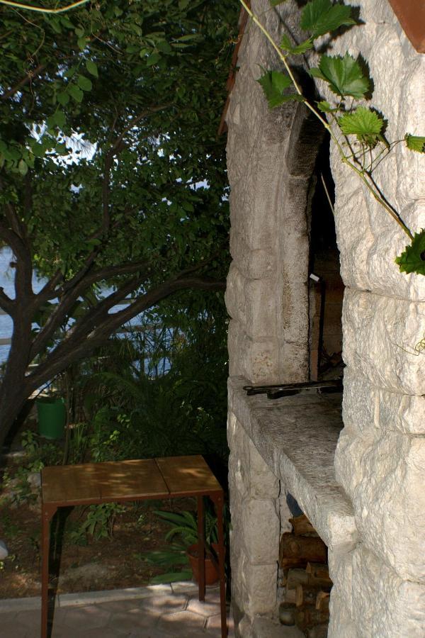 Apartments By The Sea Pisak, Omis - 2802 Exterior foto