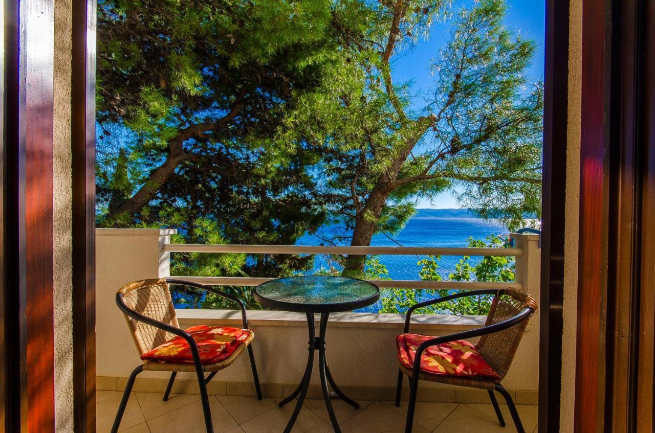 Apartments By The Sea Pisak, Omis - 2802 Exterior foto
